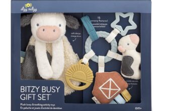 Itzy Ritzy Farm Toy Gift Set - Includes Cow Lovey & Farm-The...